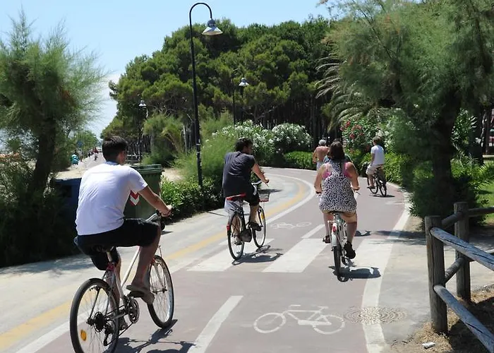 Camping & Village Eucaliptus * Alba Adriatica