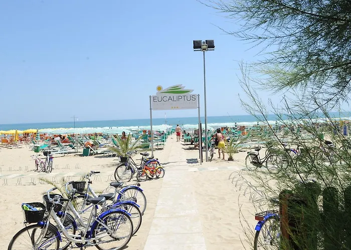 Camping & Village Eucaliptus Village de vacances